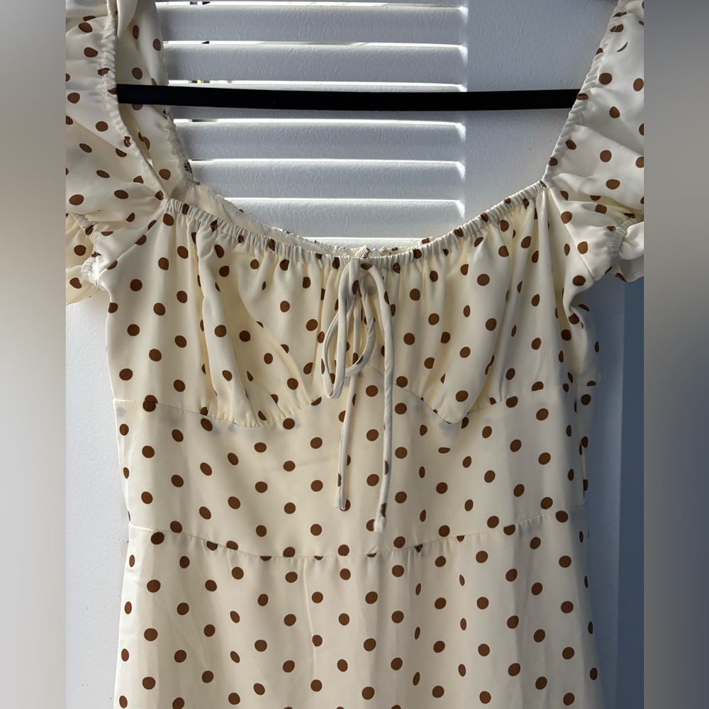 Princess Polly dress
Size 6 but fits like a S